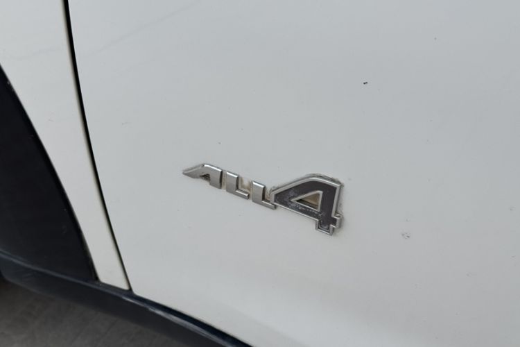 Used MINI Countryman 2013 1.6T COOPER ALL4 Fun Exterior 9