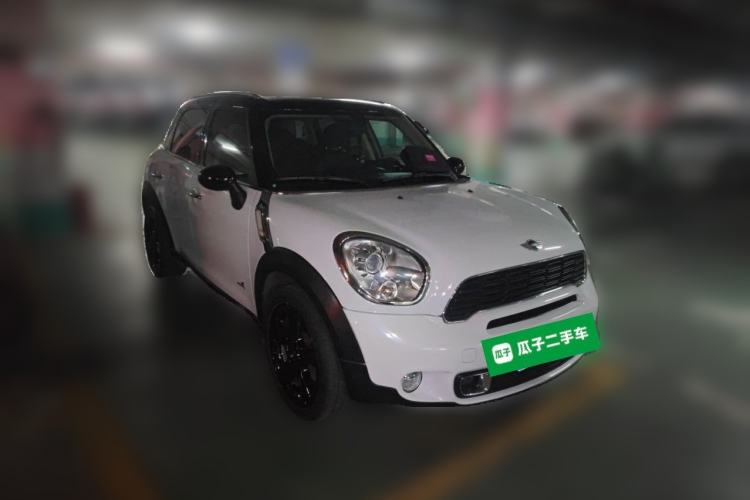 Used MINI Countryman 2013 1.6T COOPER S ALL4 Ski Edition Front Right 45 Deg