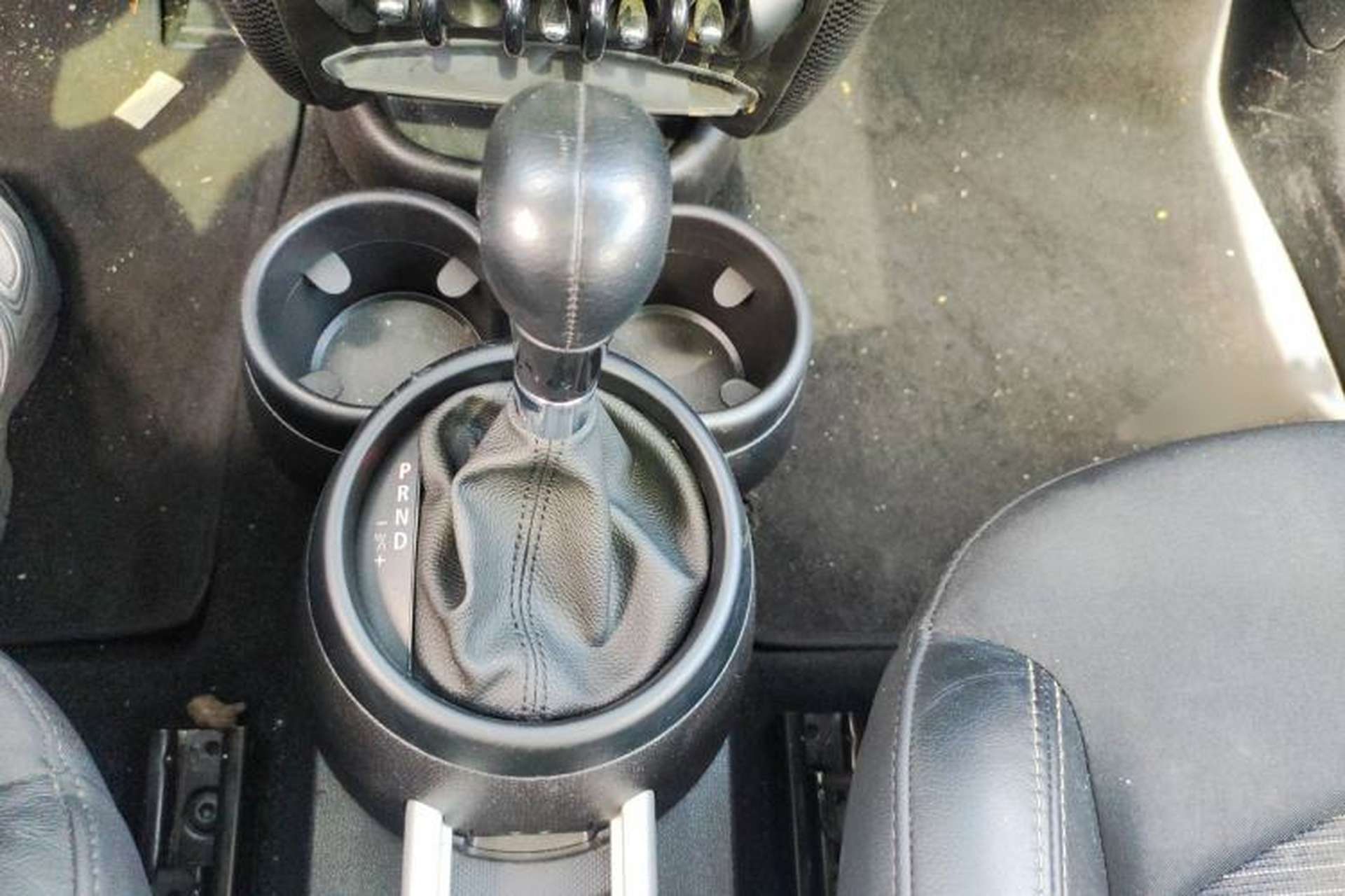 Used MINI Countryman 2013 1.6T COOPER ALL4 Fun Gear Lever