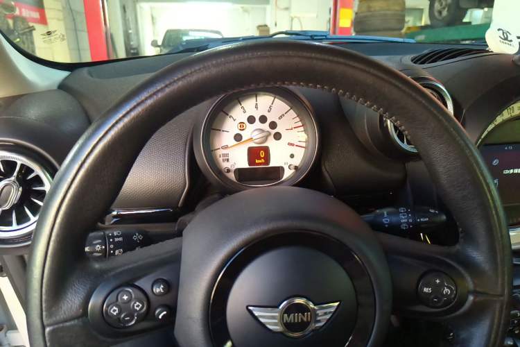 Used MINI Countryman 2013 1.6T COOPER ALL4 Excitement Instrument Cluster
