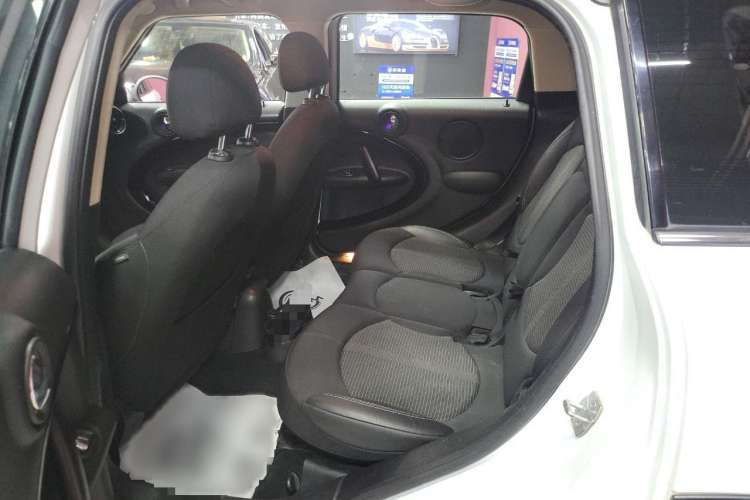 Used MINI Countryman 2013 1.6T COOPER ALL4 Fun Interior 1