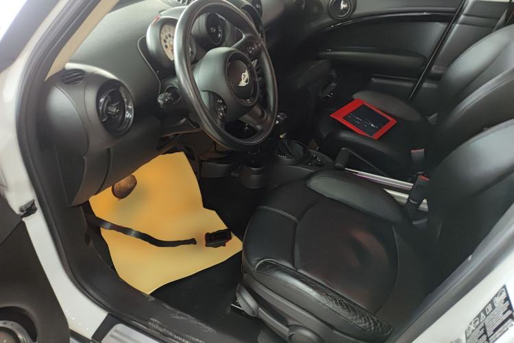 Used MINI Countryman 2013 1.6T COOPER ALL4 Excitement Left Front Seat