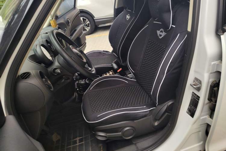 Used MINI Countryman 2013 1.6T COOPER ALL4 Fun Left Front Seat