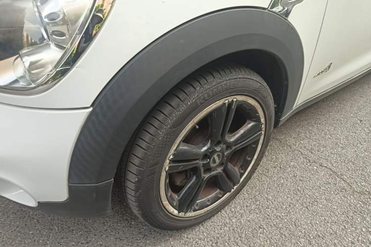 Used MINI Countryman 2013 1.6T COOPER S ALL4 5-seater Custom Edition Left Front Wheel Hub