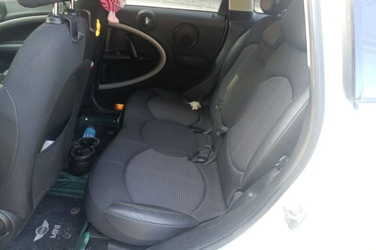 Used MINI Countryman 2013 1.6T COOPER ALL4 Fun Left Rear Seat