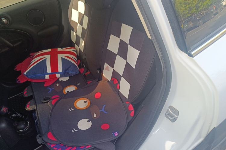 Used MINI Countryman 2013 1.6T COOPER ALL4 Fun Left Rear Seat
