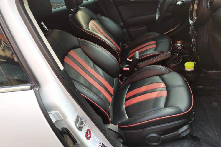 Used MINI Countryman 2013 1.6T COOPER S ALL4 5-seater Custom Edition Right Front Seat