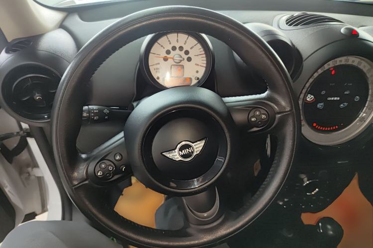 Used MINI Countryman 2013 1.6T COOPER ALL4 Excitement Steering Wheel