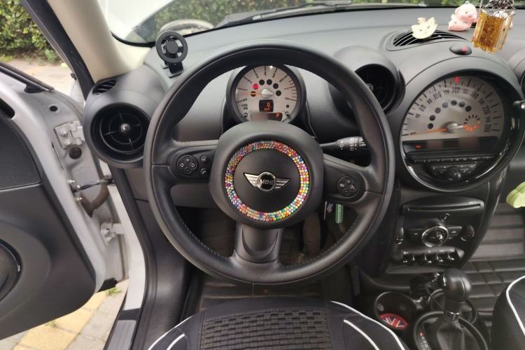 Used MINI Countryman 2013 1.6T COOPER ALL4 Fun Steering Wheel