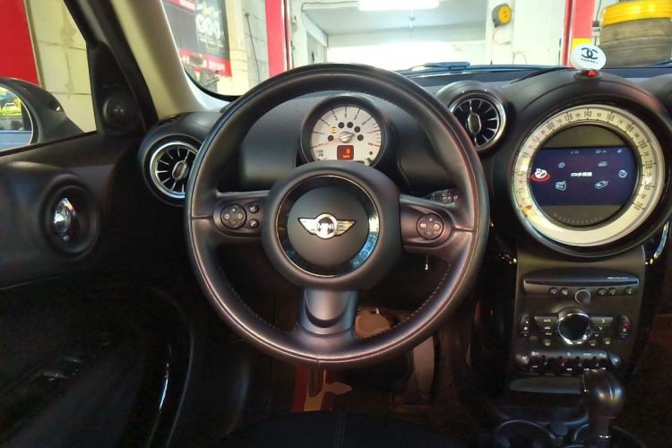Used MINI Countryman 2013 1.6T COOPER ALL4 Excitement Steering Wheel