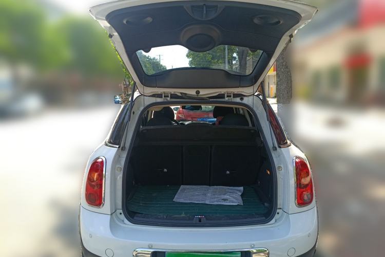 Used MINI Countryman 2013 1.6T COOPER ALL4 Fun Trunk