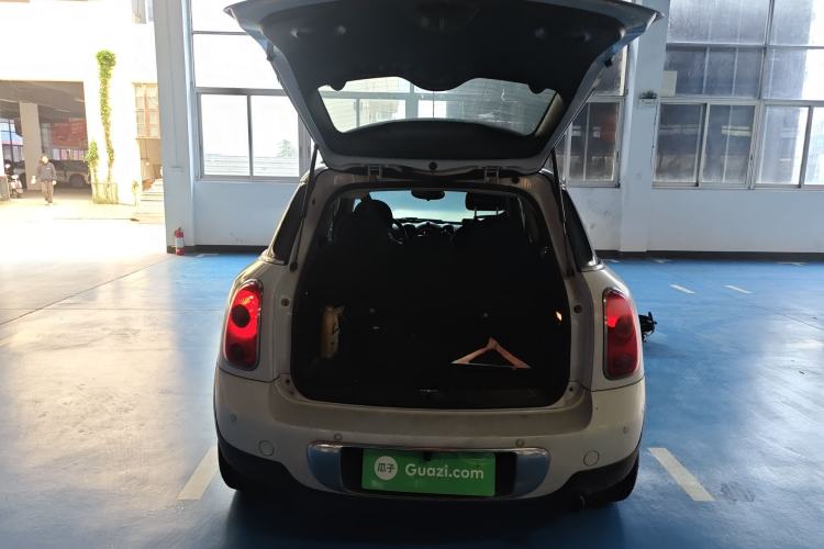 Used MINI Countryman 2013 1.6T COOPER ALL4 Fun Trunk