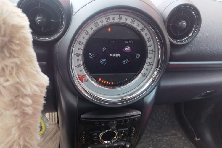 Used MINI Countryman 2014 1.6T COOPER S ALL4 Audio And AC Panel
