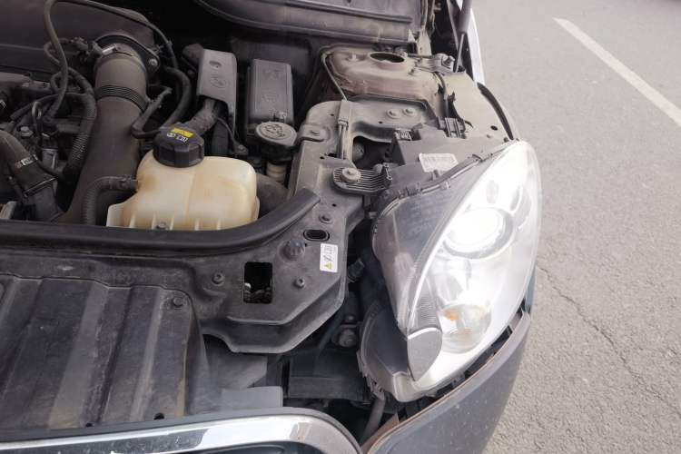 Used MINI Countryman 2014 1.6T COOPER S ALL4 Engine Bay Left
