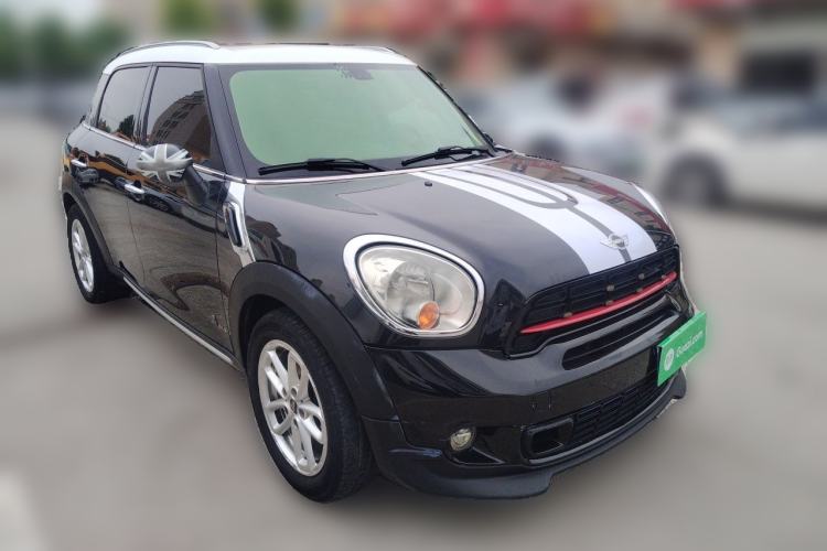 Used MINI Countryman 2014 1.6T COOPER ALL4 Fun Front Right 45 Deg