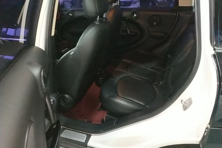 Used MINI Countryman 2014 1.6T COOPER ALL4 Excitement Left Rear Seat