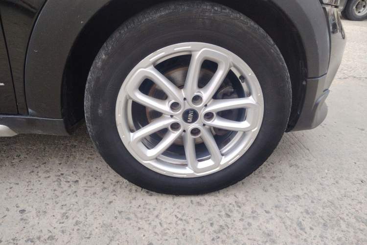 Used MINI Countryman 2014 1.6T COOPER ALL4 Fun Right Front Wheel Hub