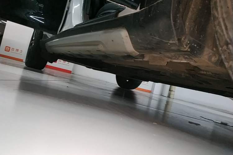 Used MINI Countryman 2014 1.6T COOPER ALL4 Excitement Right Side Sill