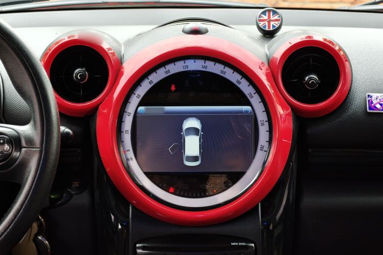 Used MINI Countryman 2014 1.6T COOPER ALL4 Fun Audio And AC Panel
