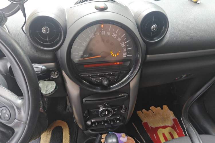 Used MINI Countryman 2014 1.6L COOPER Fun Audio And AC Panel