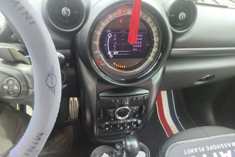 Used MINI Countryman 2014 1.6T COOPER S Audio And AC Panel