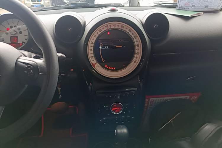 Used MINI Countryman 2014 1.6L COOPER Excitement Audio And AC Panel