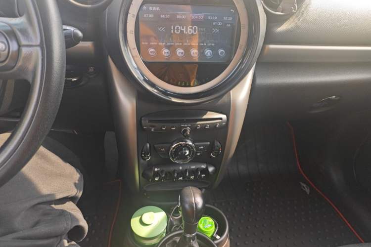 Used MINI Countryman 2014 1.6T COOPER ALL4 Fun Audio And AC Panel