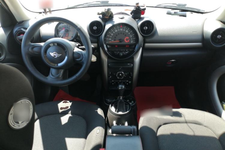 Used MINI Countryman 2014 1.6L ONE Center Console