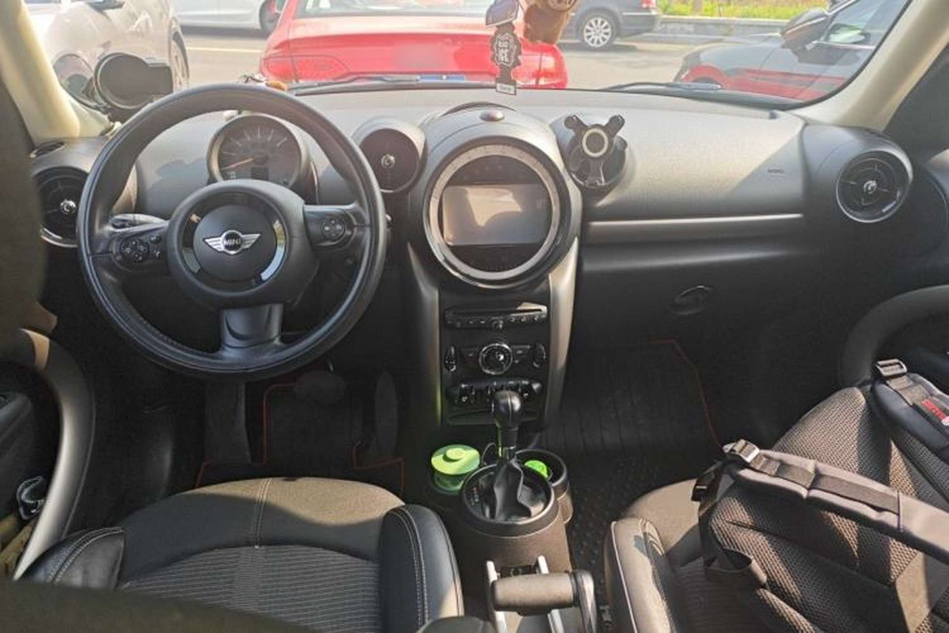 Used MINI Countryman 2014 1.6T COOPER ALL4 Fun Center Console
