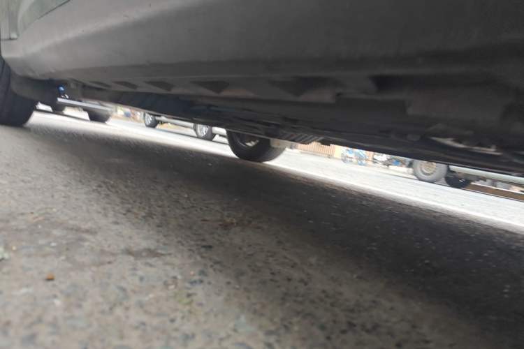 Used MINI Countryman 2014 1.6L COOPER Fun Chassis Front Right