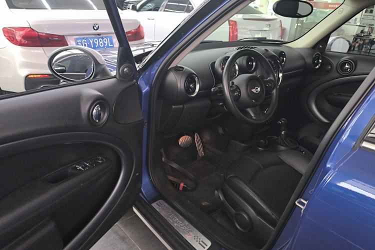 Used MINI Countryman 2014 1.6T COOPER S ALL4 Driver Seat