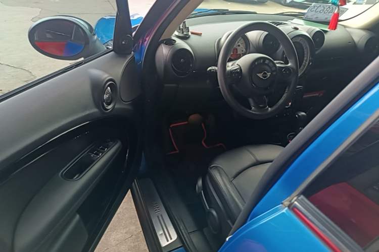 Used MINI Countryman 2014 1.6L COOPER Excitement Driver Seat