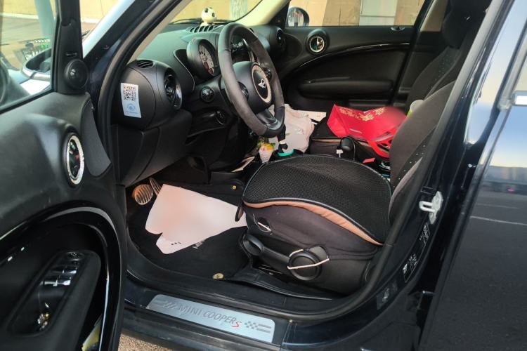 Used MINI Countryman  Driver Seat