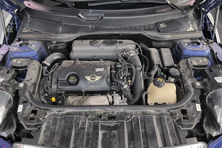 Used MINI Countryman 2014 1.6T COOPER S ALL4 Engine Bay