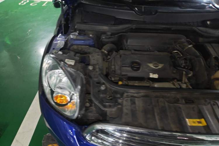 Used MINI Countryman 2014 1.6T COOPER ALL4 Fun Engine Bay Right