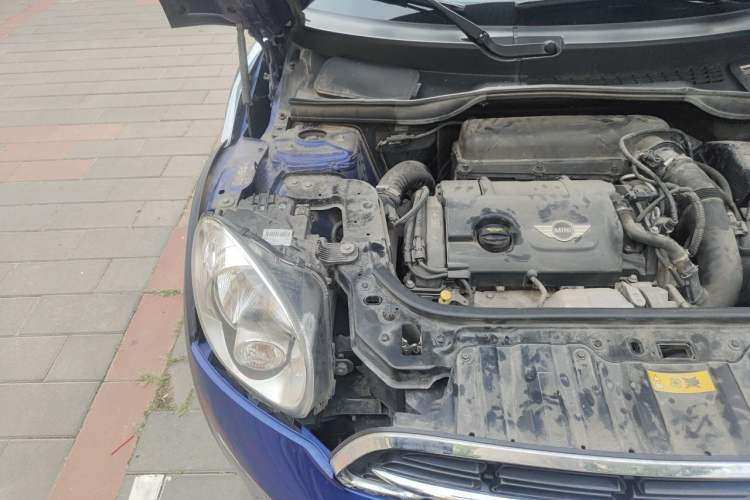 Used MINI Countryman 2014 1.6T COOPER S Engine Bay Right