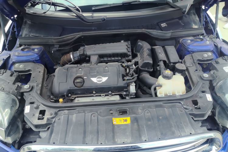 Used MINI Countryman 2014 1.6T COOPER S Engine Bay Right