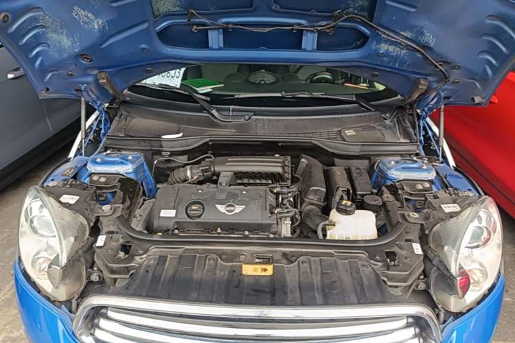 Used MINI Countryman 2014 1.6L COOPER Excitement Engine Bay