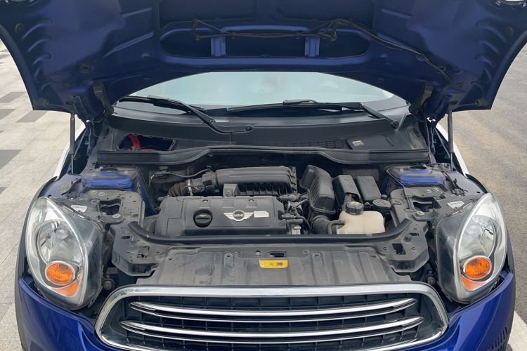 Used MINI Countryman 2014 1.6L COOPER Fun Engine Bay