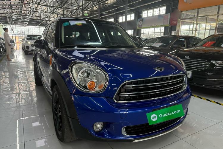 Used MINI Countryman 2014 1.6T COOPER ALL4 Fun Exterior 2