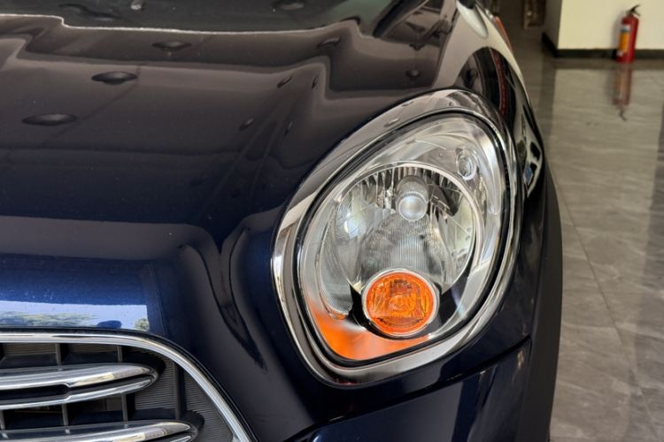 Used MINI Countryman 2014 1.6T COOPER ALL4 Fun Exterior 4