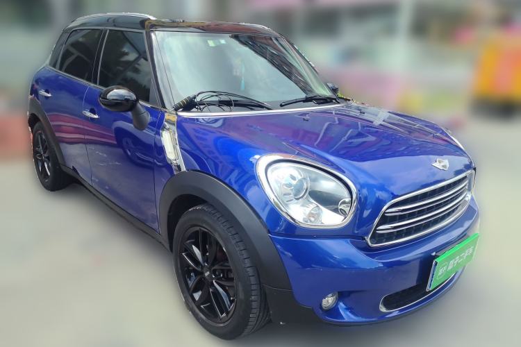 Used MINI Countryman 2014 1.6T COOPER S Front Right 45 Deg