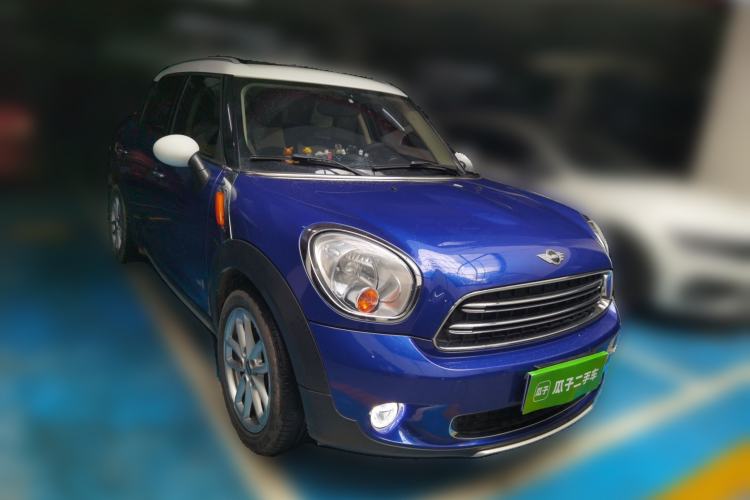Used MINI Countryman 2014 1.6T COOPER ALL4 Fun Front Right 45 Deg
