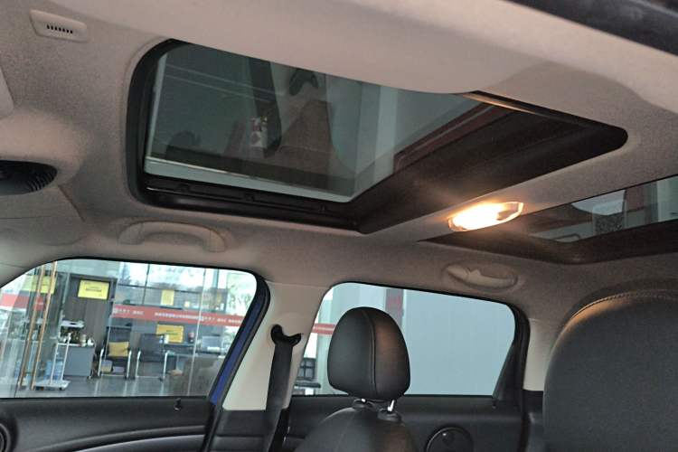 Used MINI Countryman 2014 1.6T COOPER S ALL4 Headliner