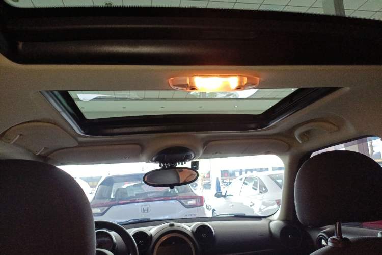 Used MINI Countryman 2014 1.6L COOPER Fun Headliner