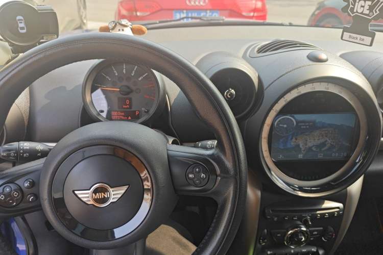 Used MINI Countryman 2014 1.6T COOPER ALL4 Fun Instrument Cluster