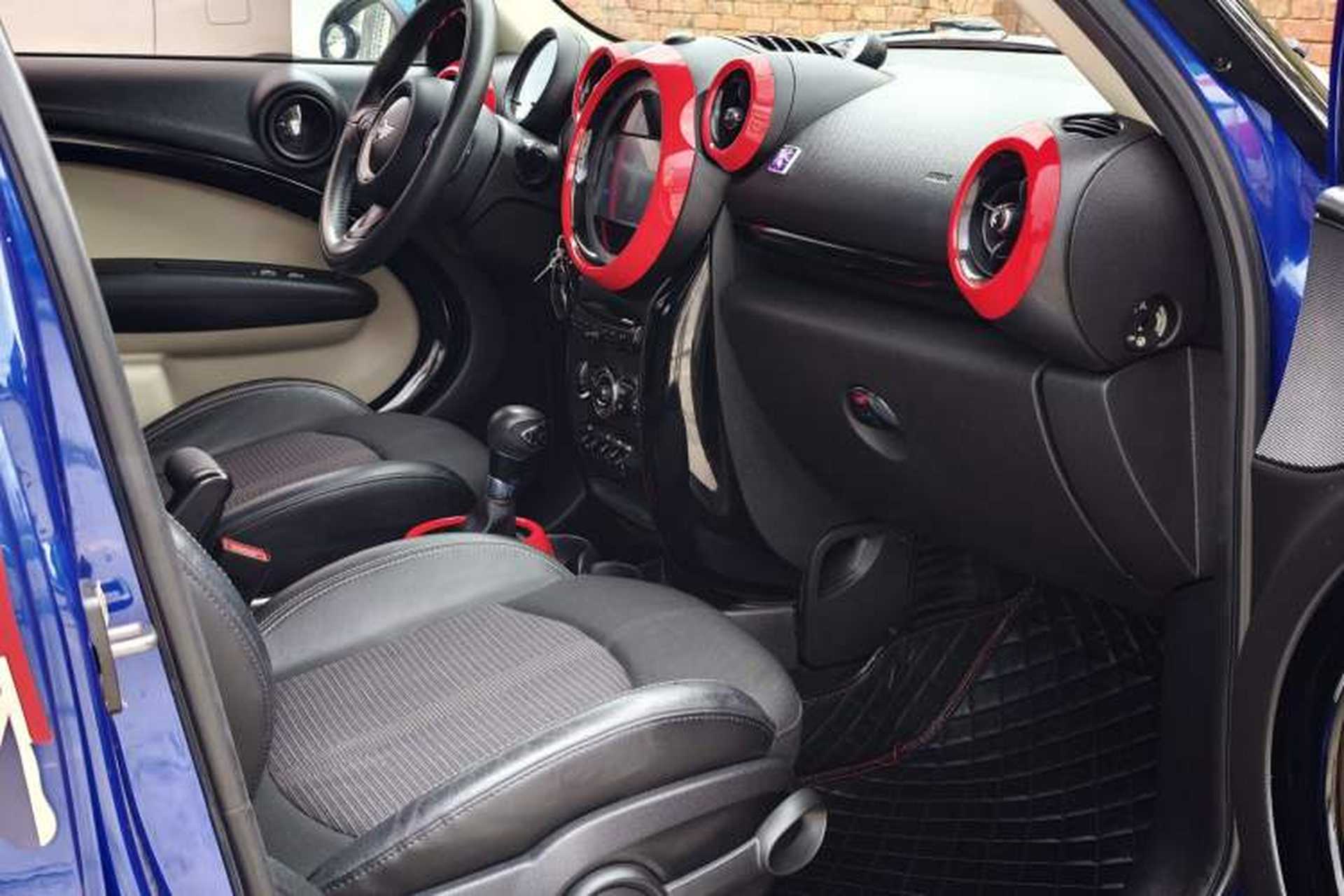 Used MINI Countryman 2014 1.6T COOPER ALL4 Fun Interior 1