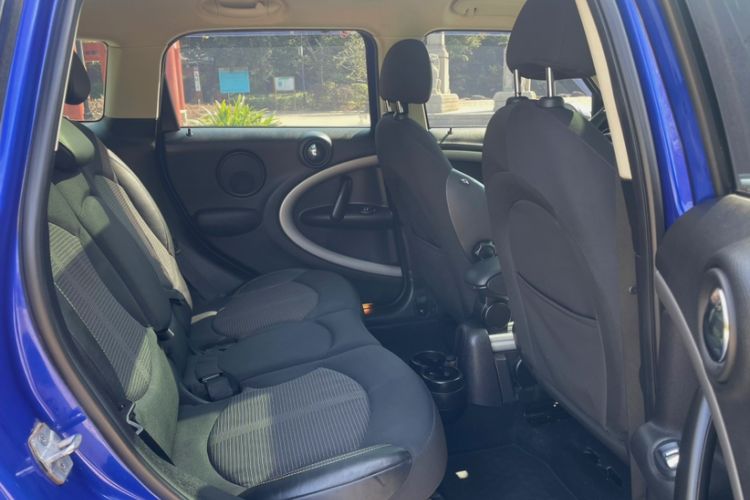 Used MINI Countryman 2014 1.6L COOPER Fun Interior 1