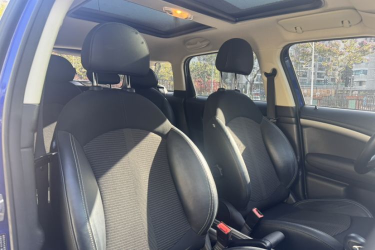Used MINI Countryman 2014 1.6T COOPER ALL4 Fun Interior 6
