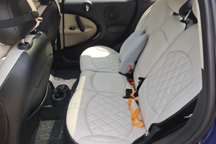 Used MINI Countryman 2014 1.6T COOPER S ALL4 Left Rear Seat